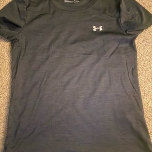 Womens under armour striped tee